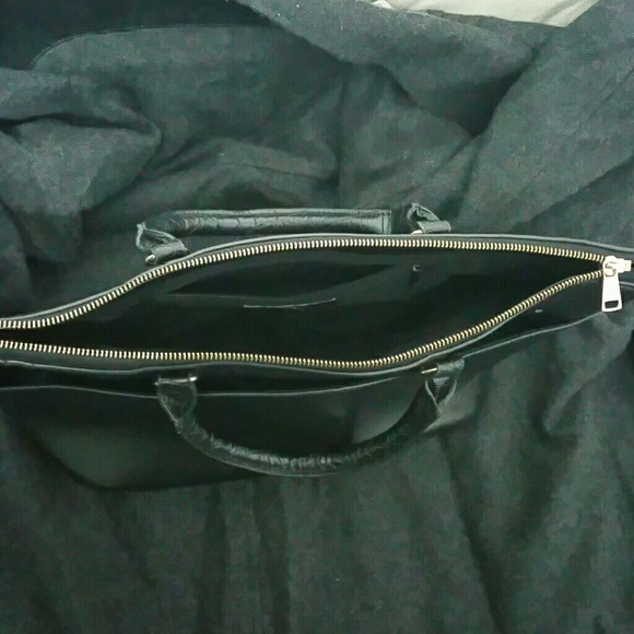 H&M Black Bag - Picture 8 of 8